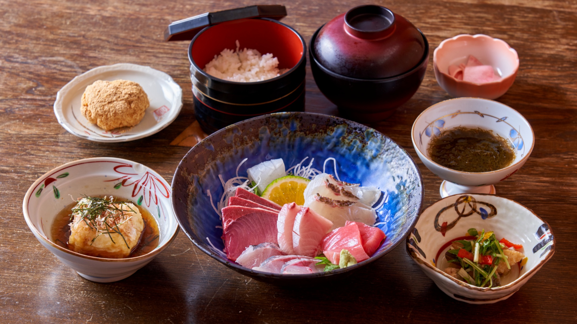 地元のお客様からも好評♪ランチのご提供もございます