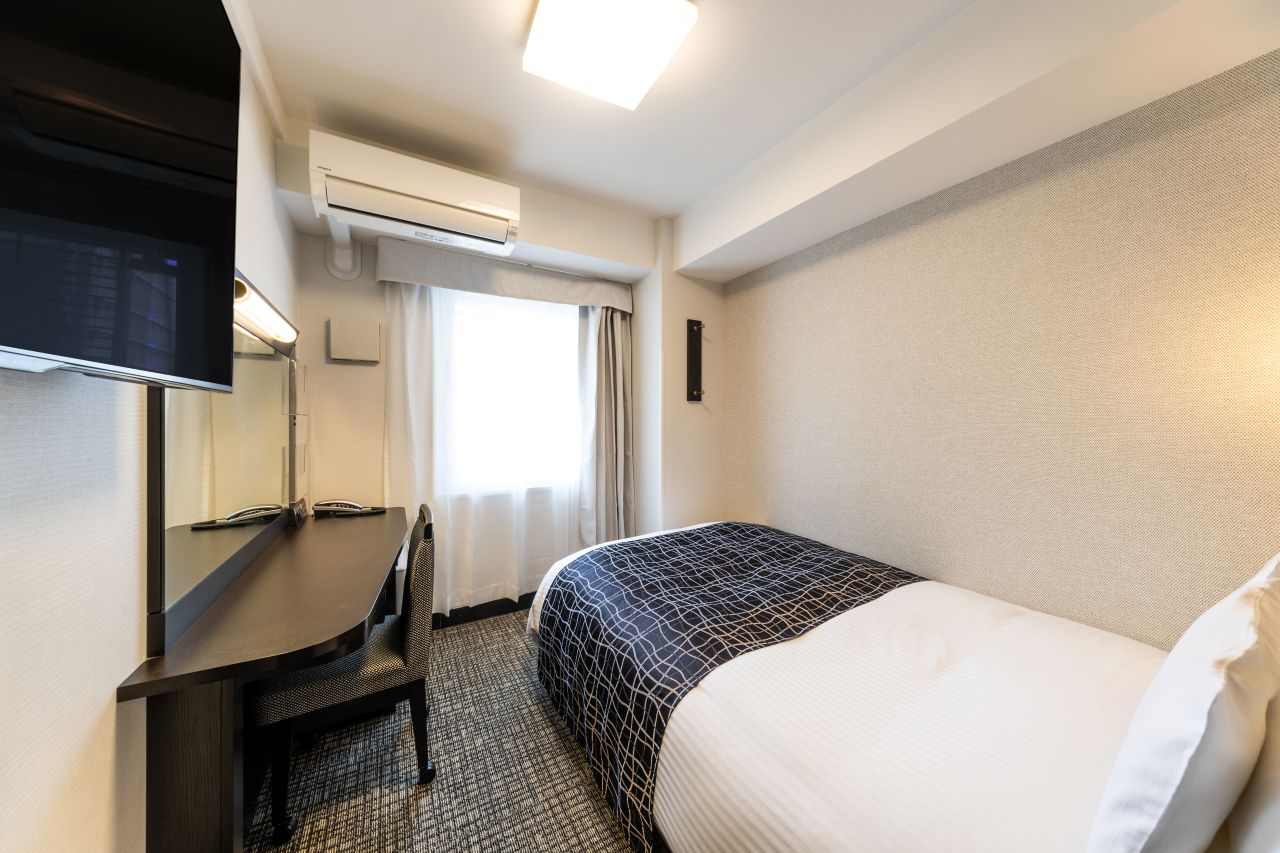 セミダブルルーム