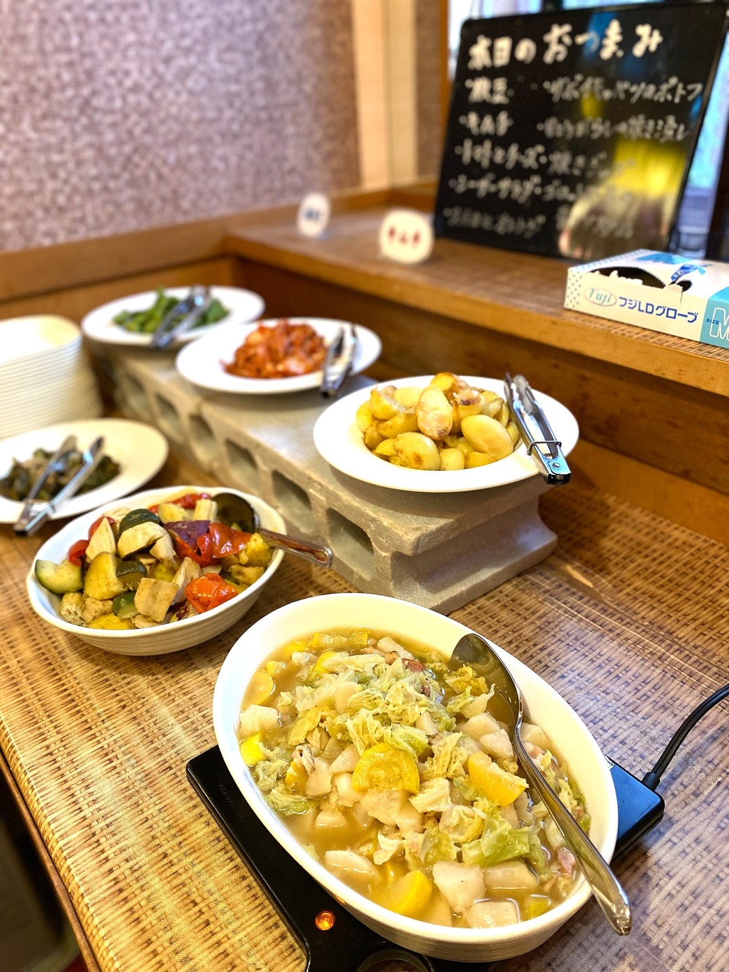 朝寝坊派必見☆１泊夕食付プラン貸切温泉５サウナ２☆個室ダイニングで三元豚しゃぶしゃぶ食べお酒飲み放題