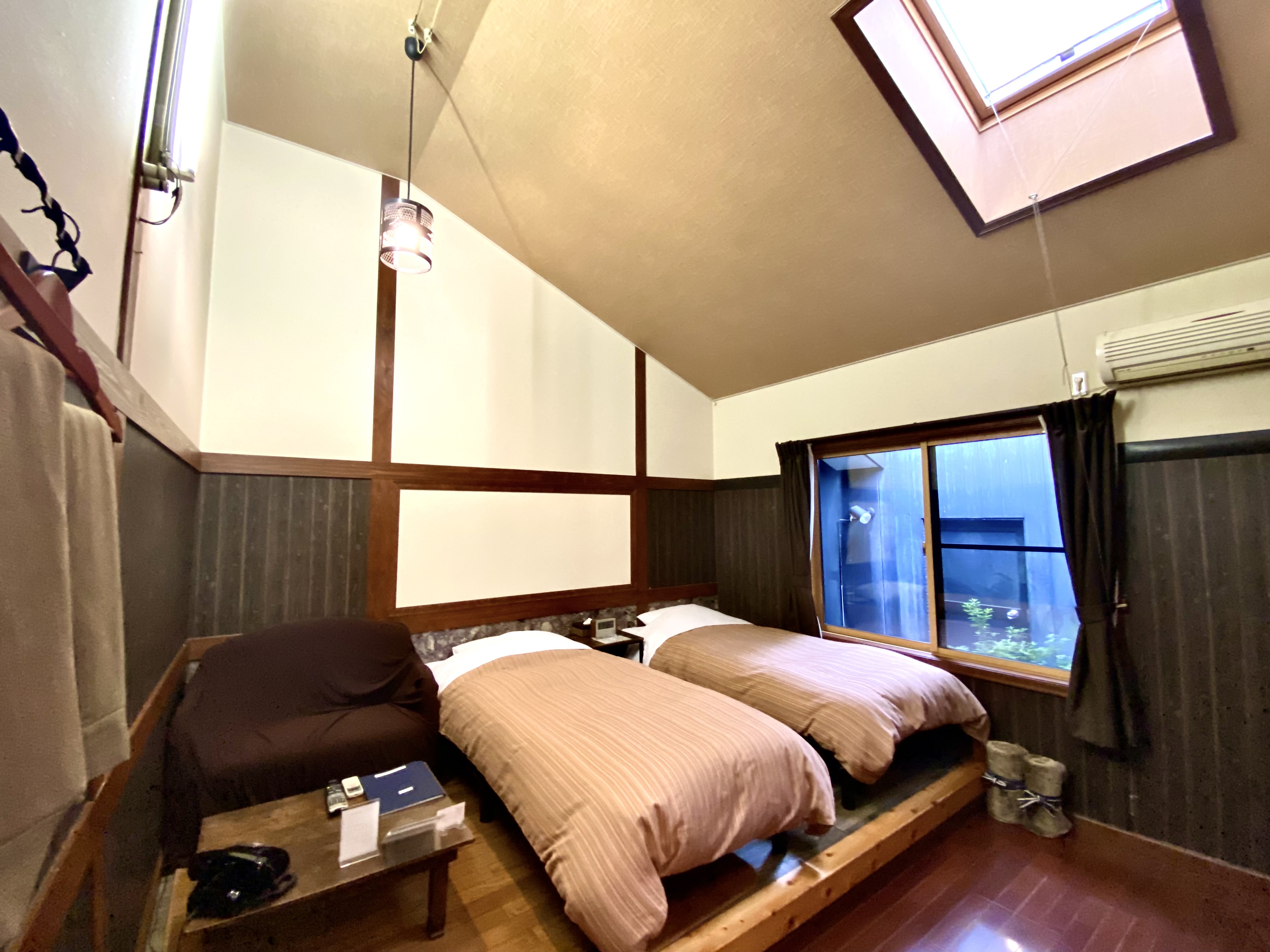 【露天付/禁煙室】アジアン館　８畳 　ツインベッド