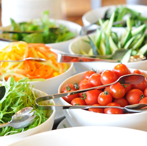 《朝食付き》夏休み！新鮮な高原野菜と濃厚なジャージー牛乳を使用したご朝食を堪能 