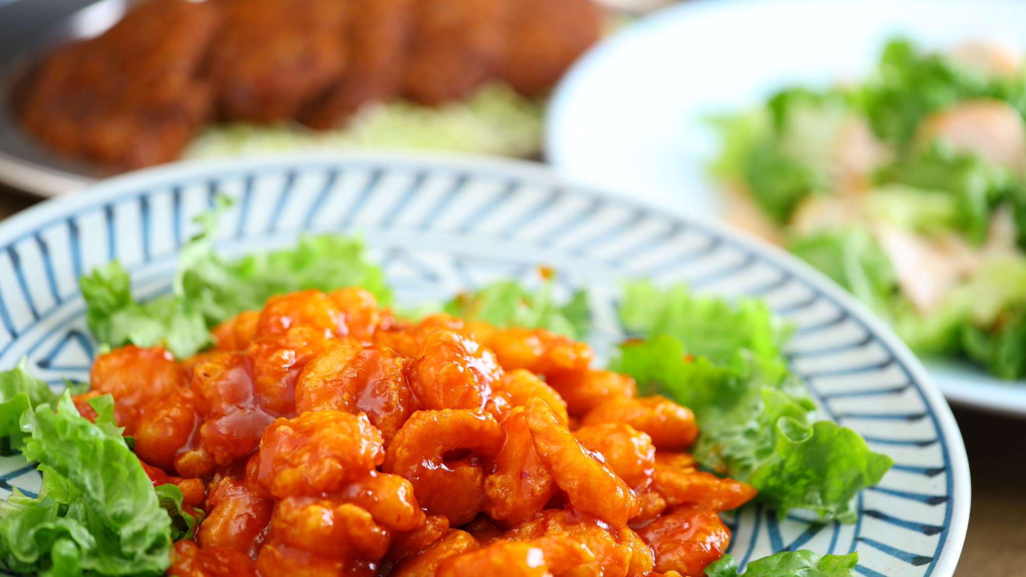 冬はボリューム満点のバイキングをお楽しみください！