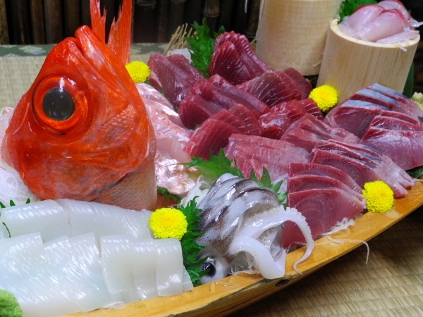 『地魚の刺身舟盛り』つき１泊２食プラン　【部屋食】