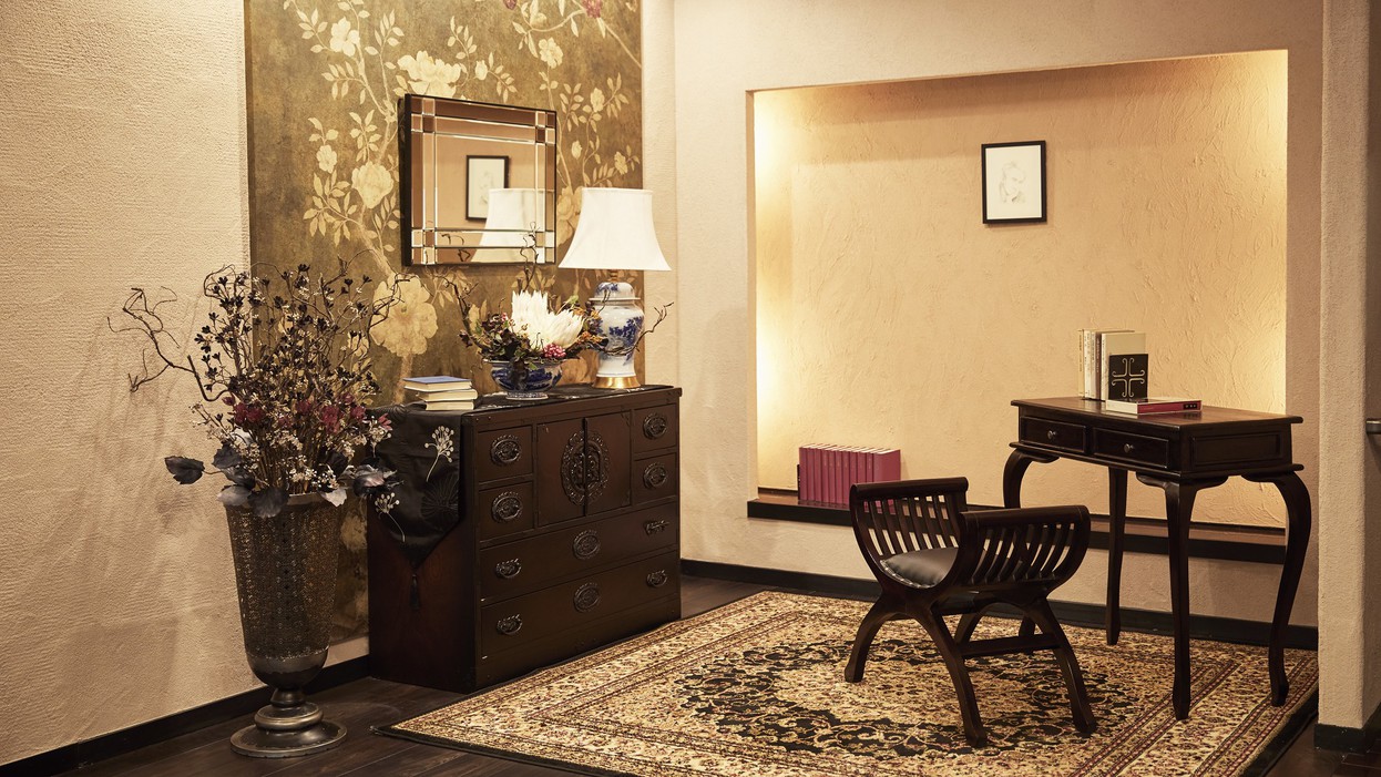 蓼科倶楽部セミスイート◆蓼科親湯温泉と関わりのある文人達に思いを馳せながらお寛ぎ下さい。