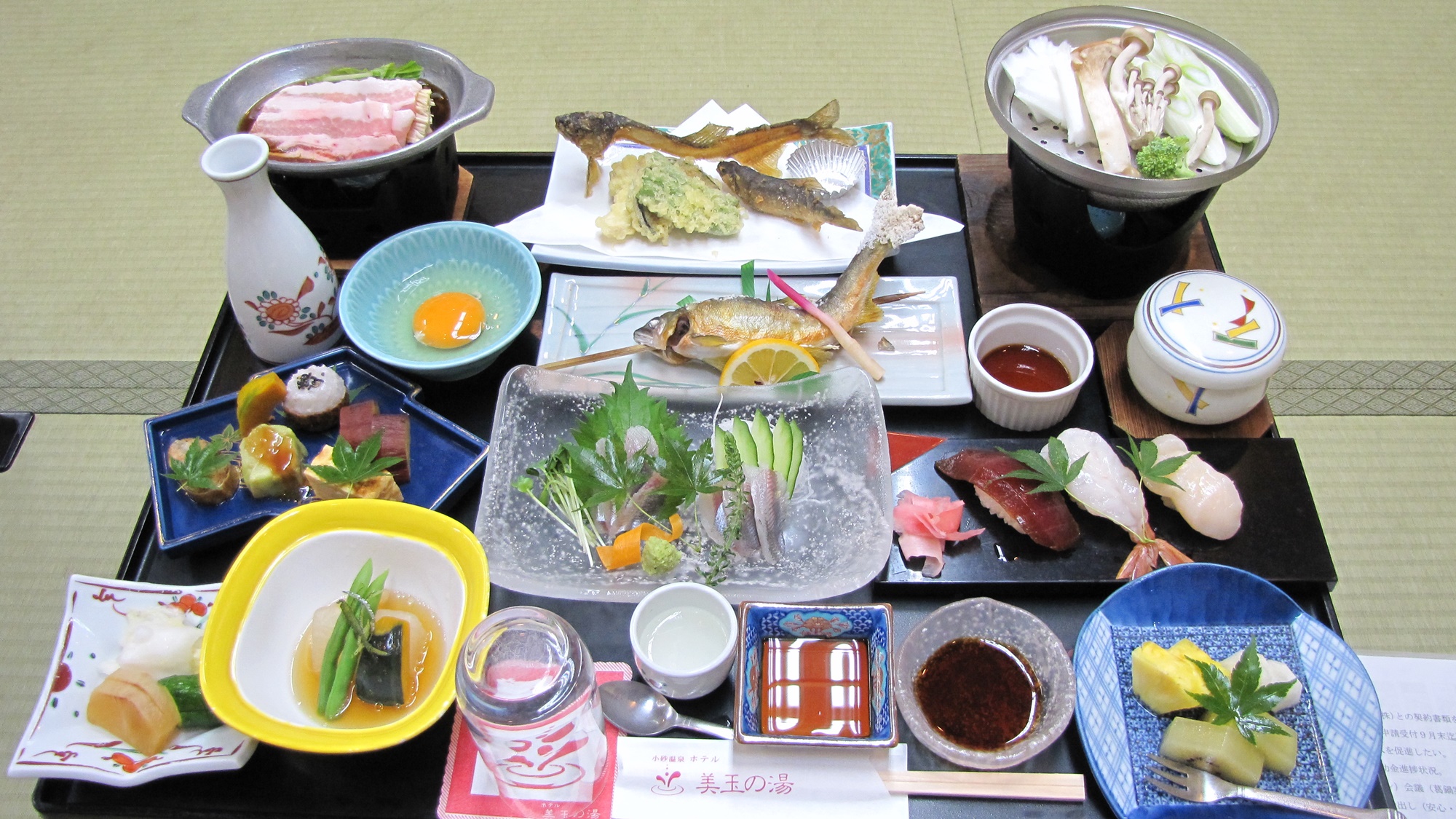 *ご夕食一例。季節折々の和会席料理をご用意致します。