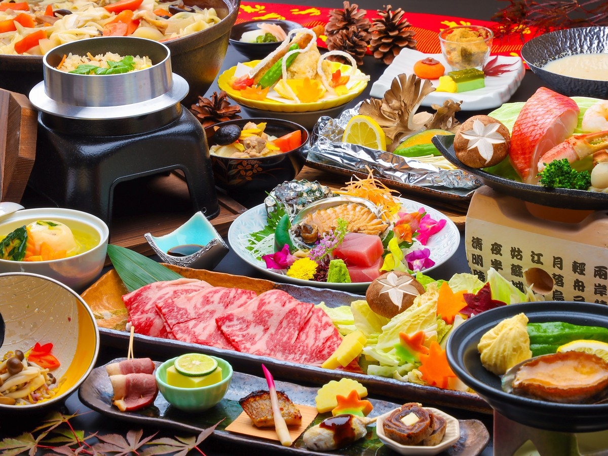 【きむらスペシャル会席◎高級食材満載で豪華な夕食を】上州牛、鮑や地元食材、新鮮なお造り盛り合わせなど