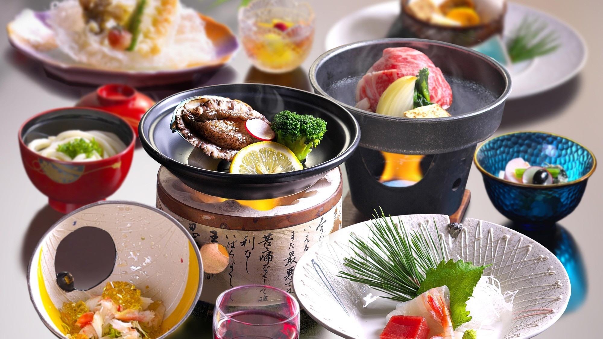 【シニア旅応援★いいとこどり会席】夕食は上州牛＆鮑付さらに伊香保土産100日舞茸＆水沢うどんセット付