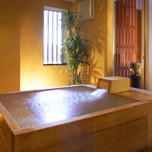 【５５歳以上限定】松茸づくし＆鮑チョイス×貸切風呂付☆旅行へGOGOプラン♪１０〜１１月限定