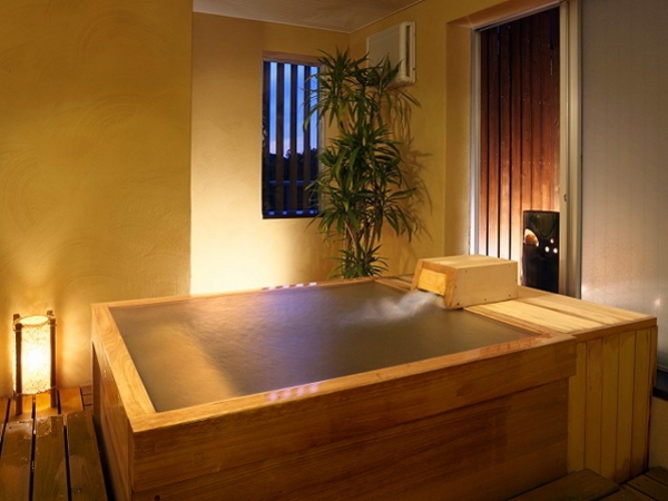 【１０月〜１１月限定！貸切風呂＆飲み放題付き☆上州牛のすき焼き風鍋コース♪】グループ・家族旅行に◎