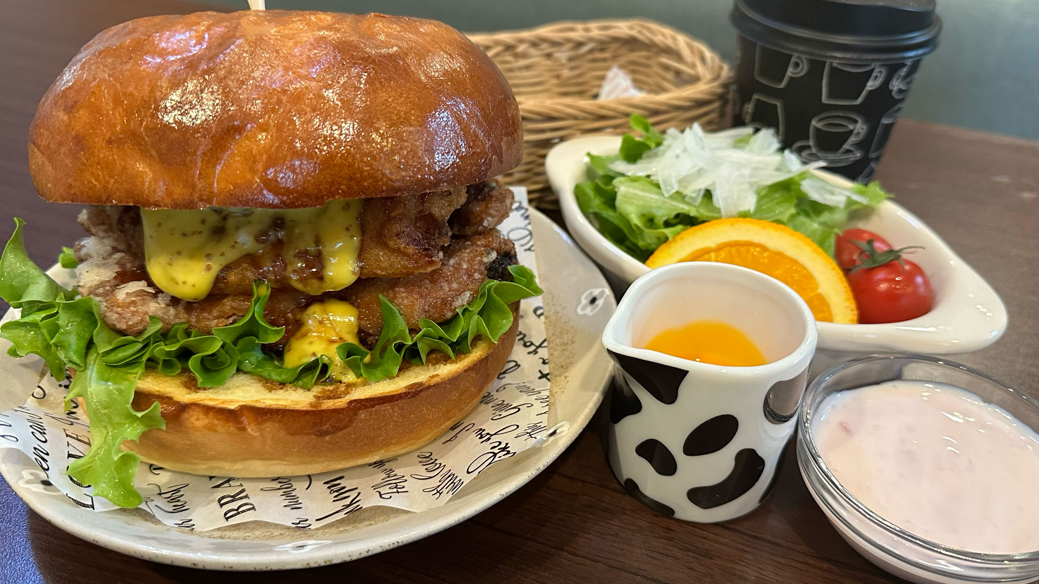 【選べる朝食】ダブルチキンタツタバーガー