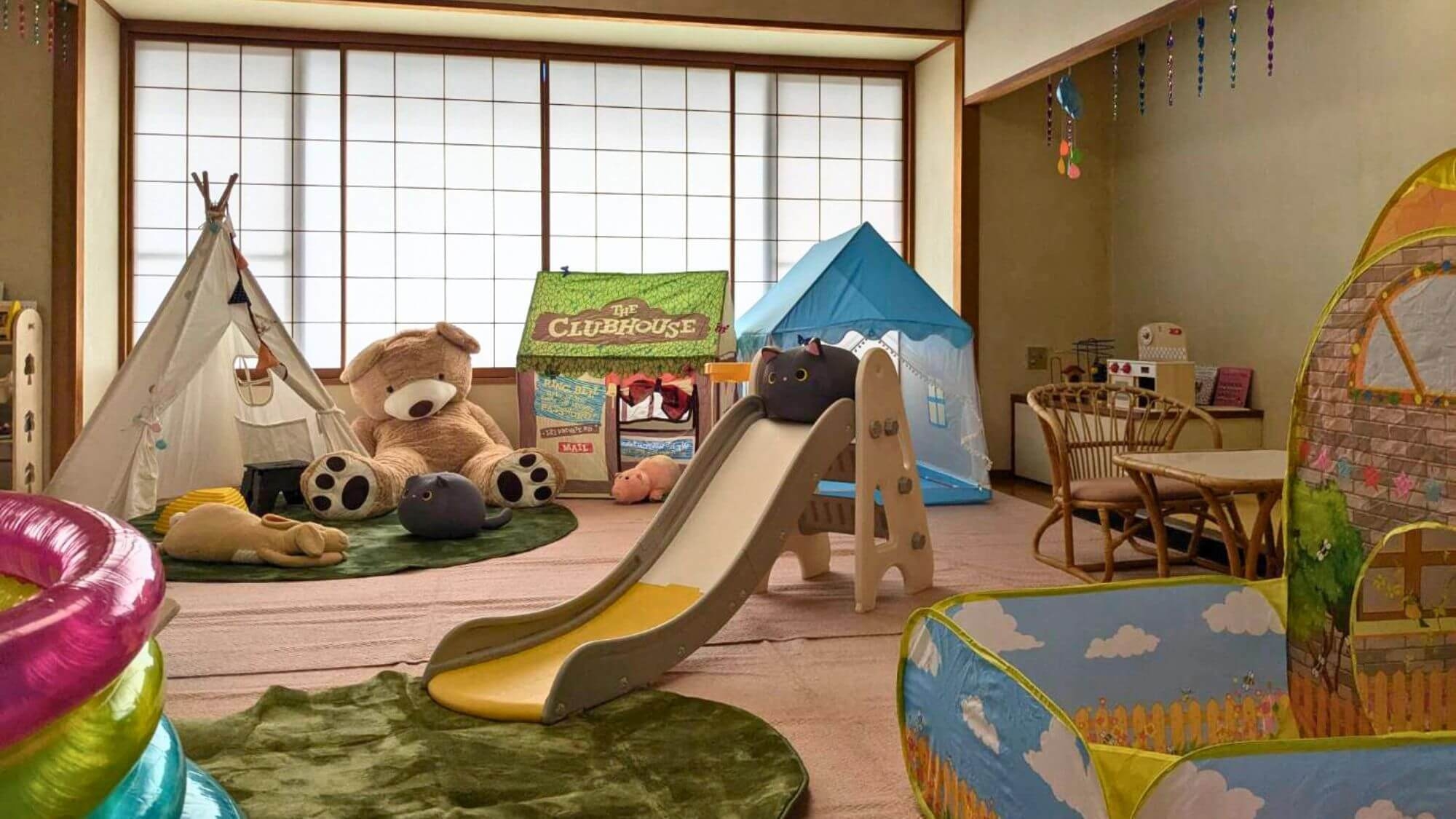 【6月9日〜7月18日限定】夕食はレストランにて初夏の会席料理を楽しんで♪ファミリー歓迎〇1泊2食付