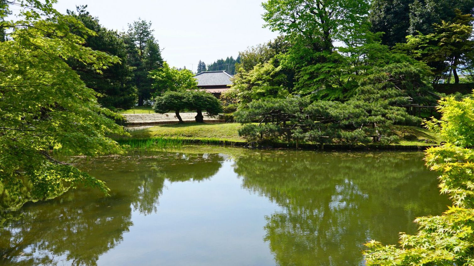 【さき楽30】30日前迄のご予約で1000円OFF！月岡美肌の湯〇特選メニュー満載夕・朝食ビュッフェ