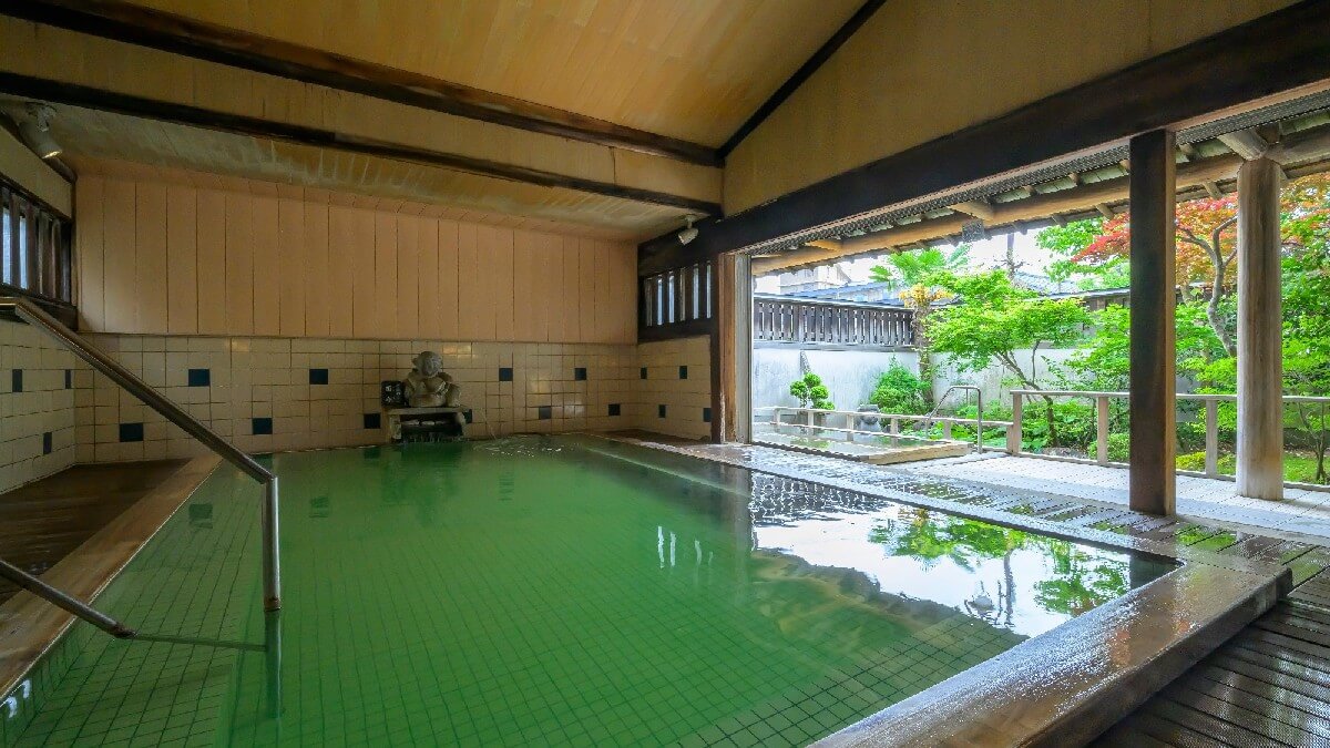 【素泊り】極上の美肌湯＜月岡温泉＞堪能〇新潟越後の観光拠点に便利な素泊プラン！レイトチェックインOK