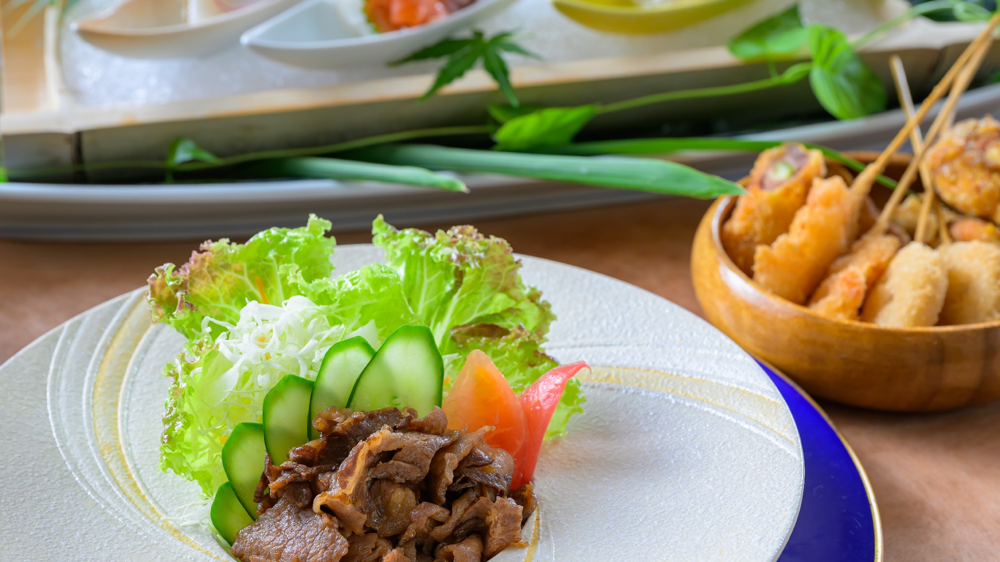 【夕食ビュッフェ】A4ランク以上のにいがた和牛「新発田牛」使用のミートサラダは清風園オリジナル