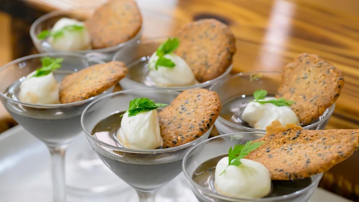 【夕食ビュッフェ】フルーツやデザートも充実！