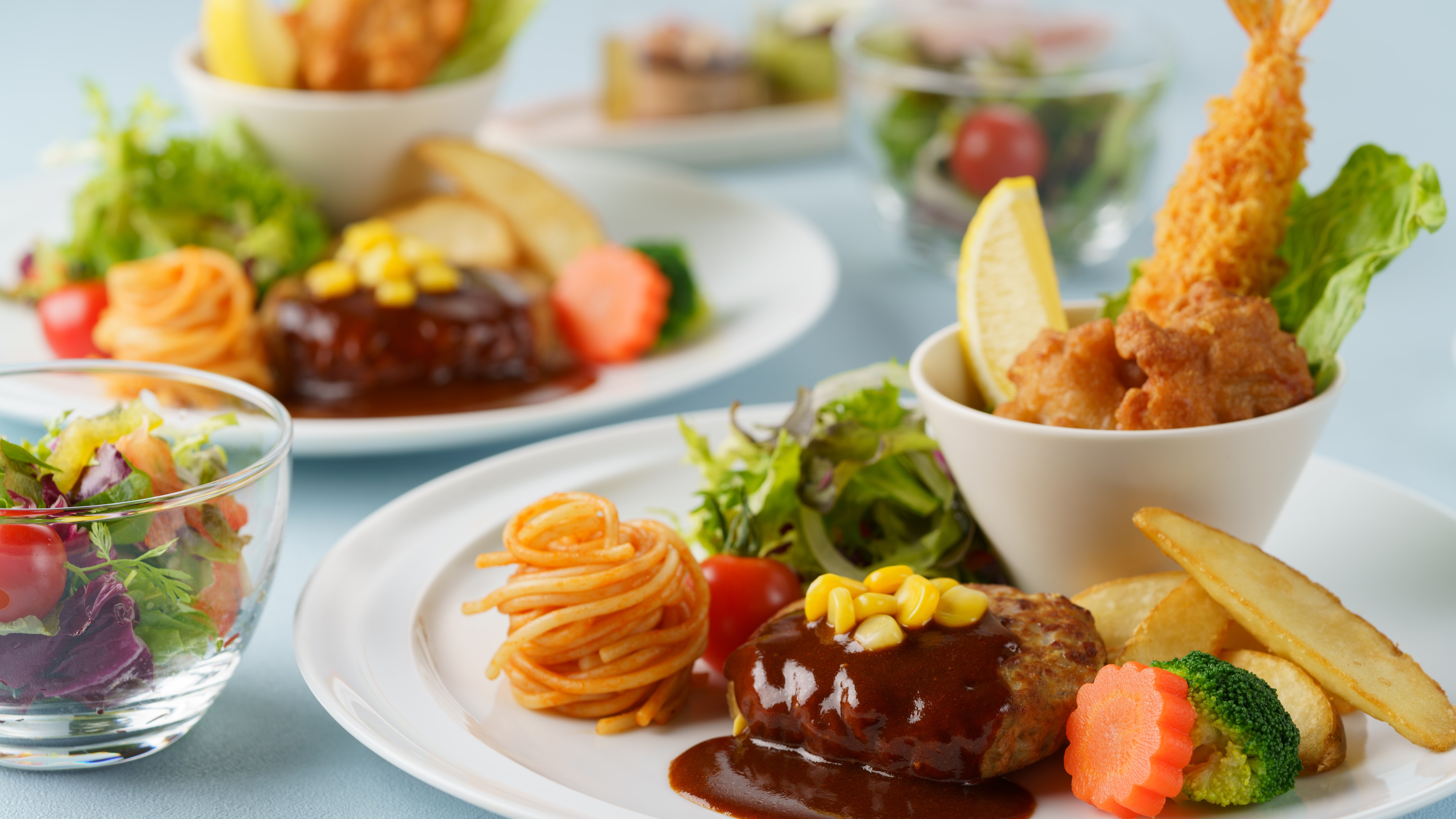 【お子様メニュー】お子様にも充実メニューで創作ランチ。