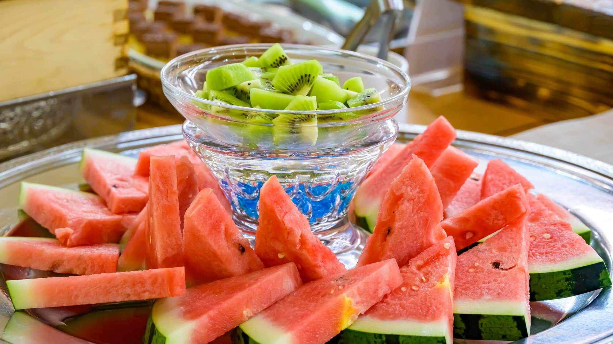 【夕食ビュッフェ】新潟県はスイカの名産地。日本海の潮風と輝く太陽が、あま～いスイカを育てました。