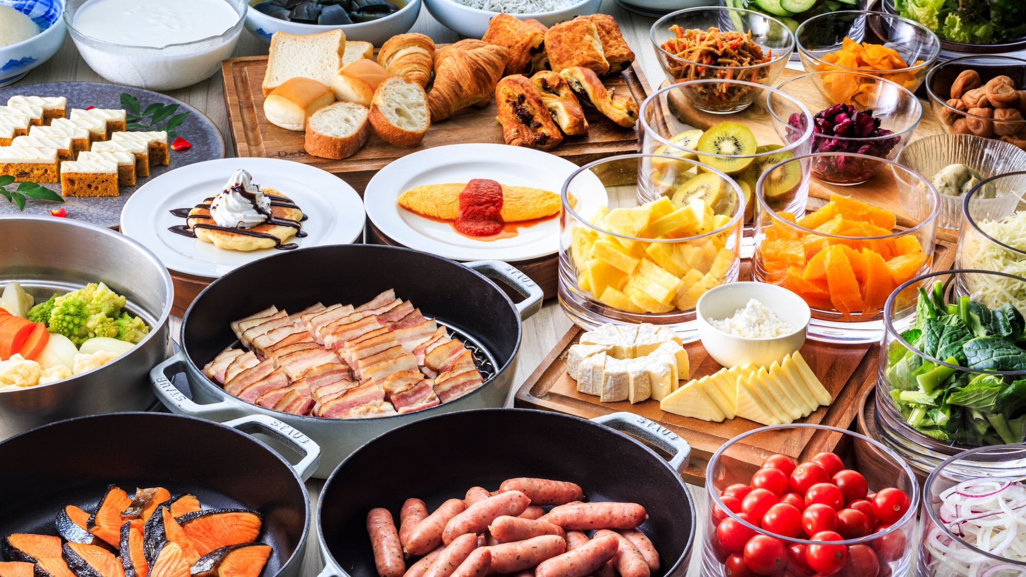 観光の拠点！仙石原【バリューレート】夕食はサイドメニューブッフェ（夕朝食付き）