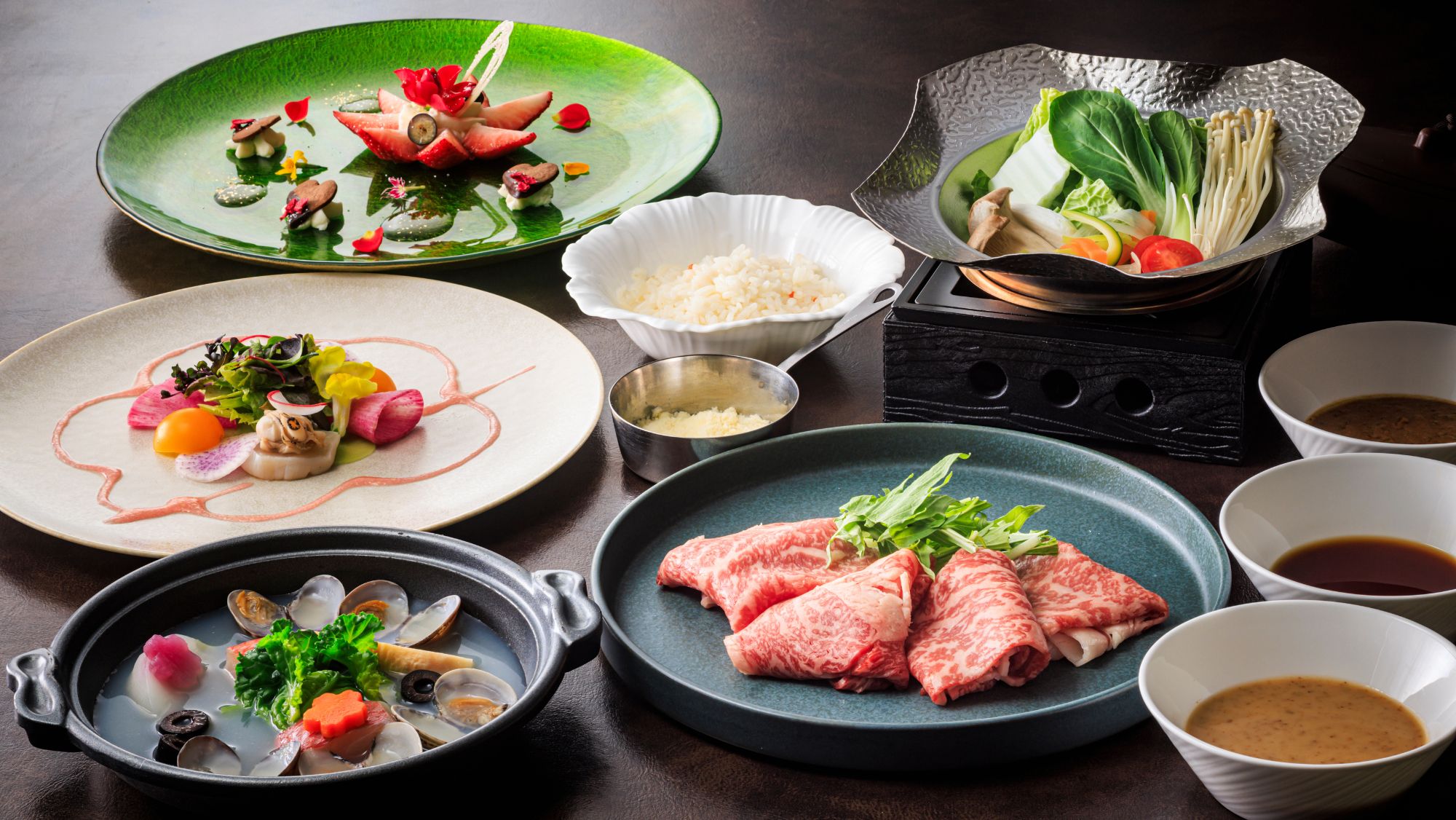箱根西麓牛とコンソメの贅沢しゃぶしゃぶコース（春メニュー）
