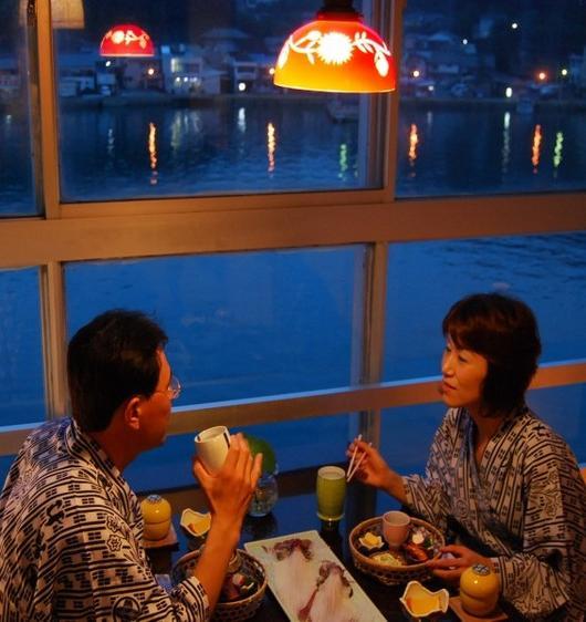Dinner with a view of the sea