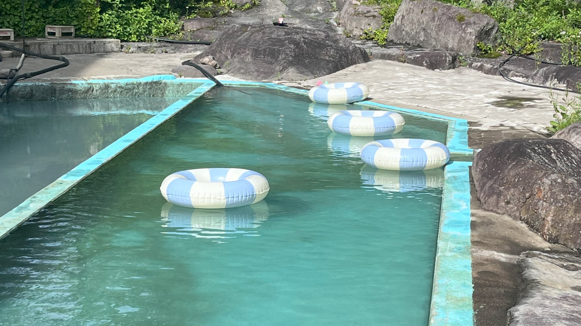 １０月１週目まで温水プールやります！水着持参でお越しください！