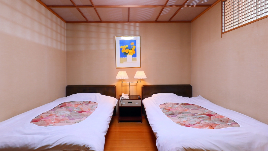 【くつろぎ和洋室】和室10畳＋洋室ツインベッド/幅120㎝