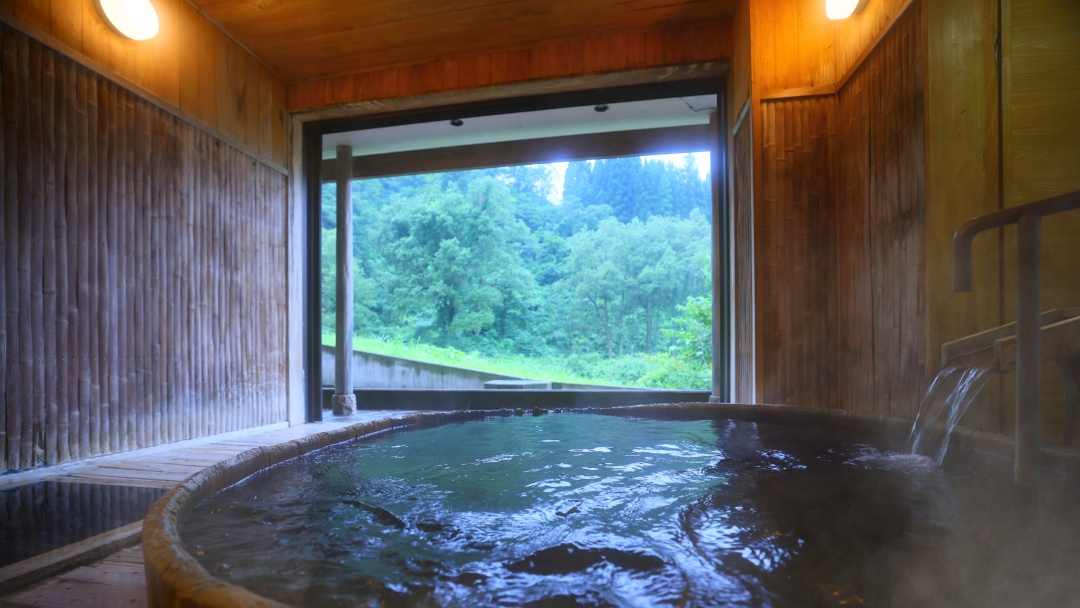 龍雲の湯 桶風呂