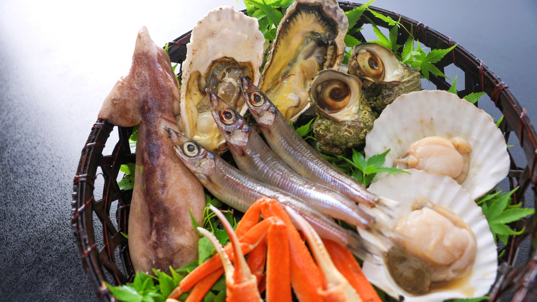 料理長厳選の海の幸を浜焼きで♪