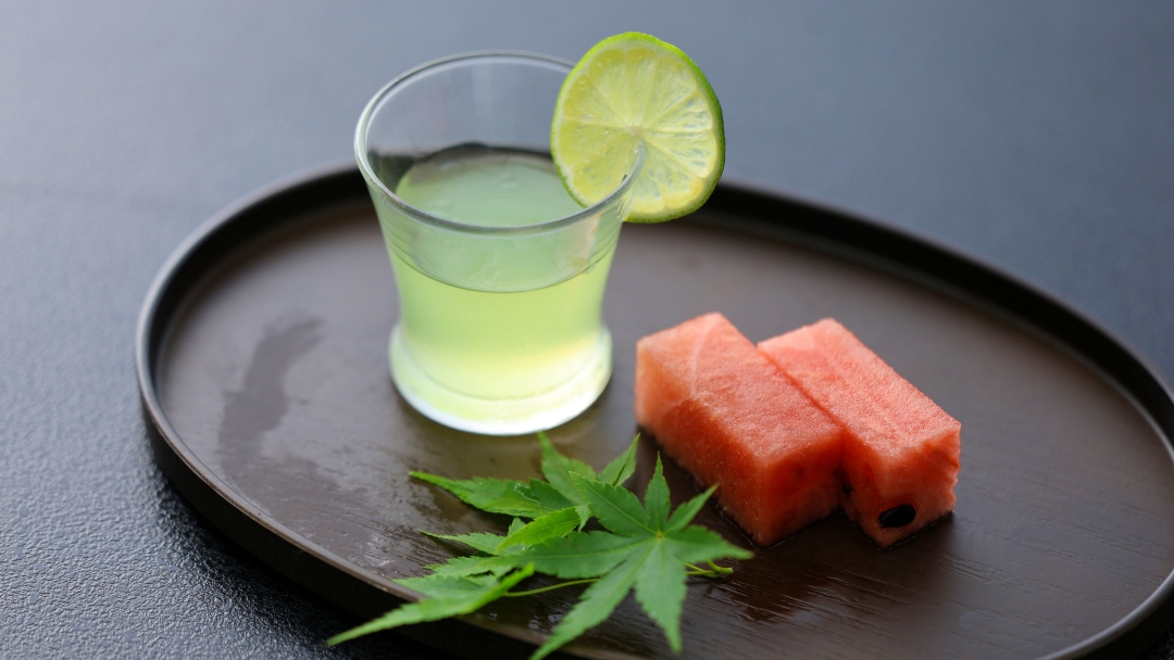 季節の水菓子