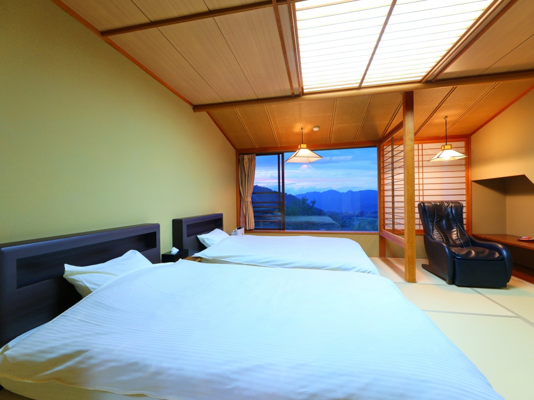 【田園眺望】和室10畳ツインベッド/幅120㎝