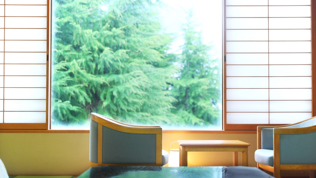 【くつろぎの間】和室10畳