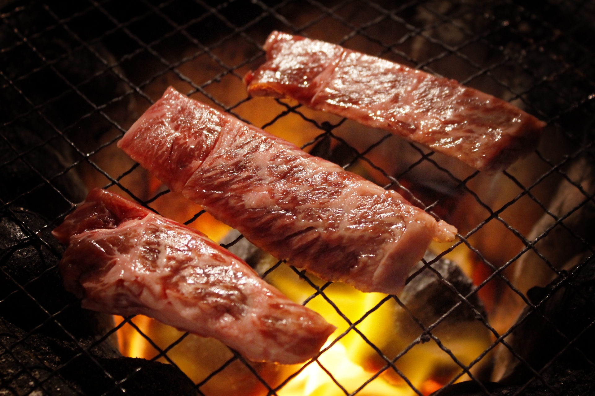 炭火でステーキ♪