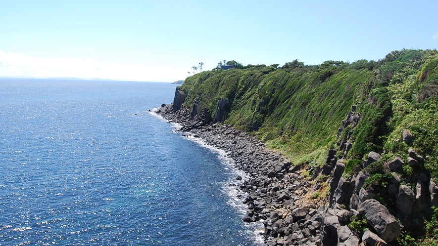 *【左京鼻】玄界灘を望む水平線の大パノラマと約1kmもの長さの雄大な海蝕崖！壱岐随一の絶景スポット♪