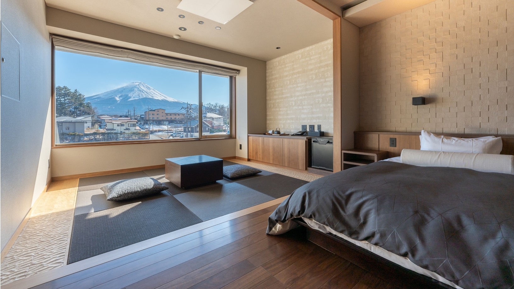 4F富士山展望風呂付和洋室52平米【デラックス】
