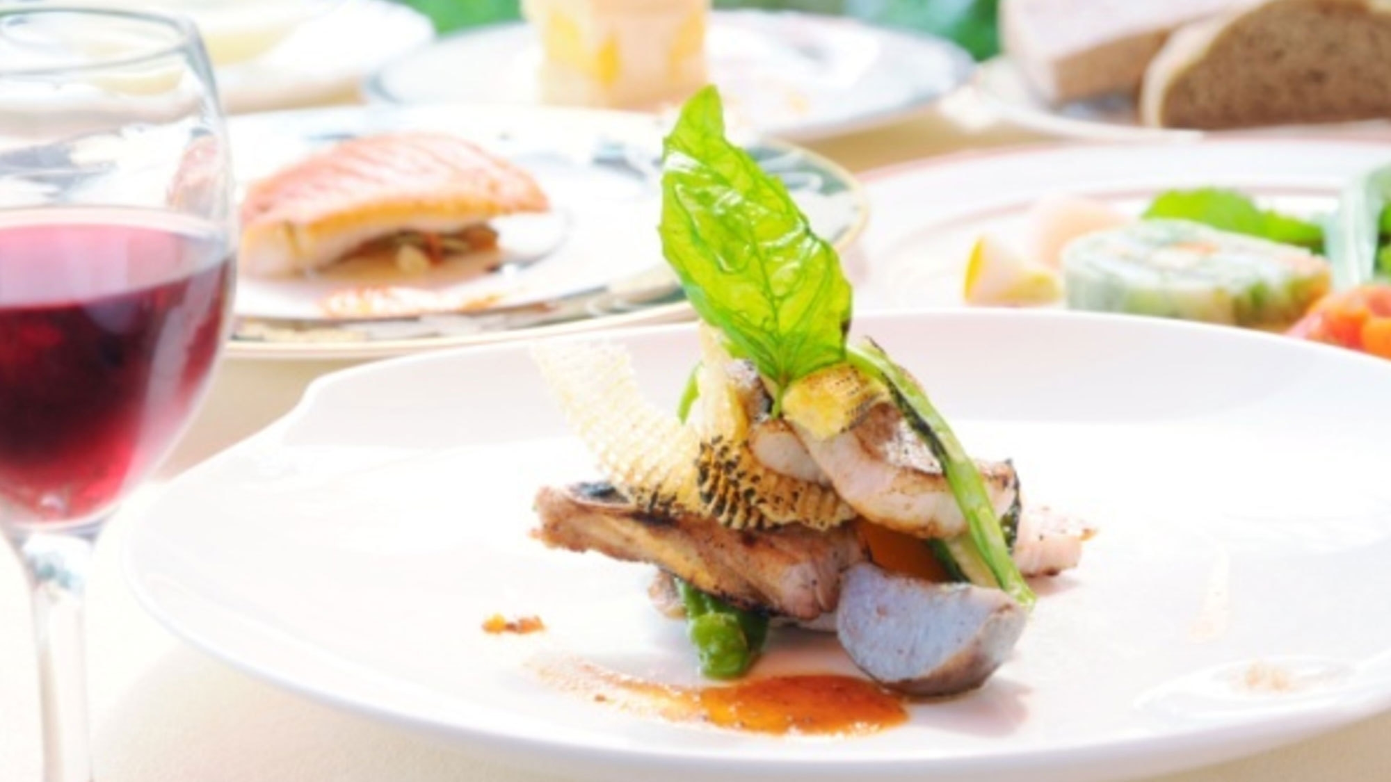 いちご狩り30分食べ放題付◆ニースディナー＆朝食付プラン！旬の味覚を堪能（2食付）