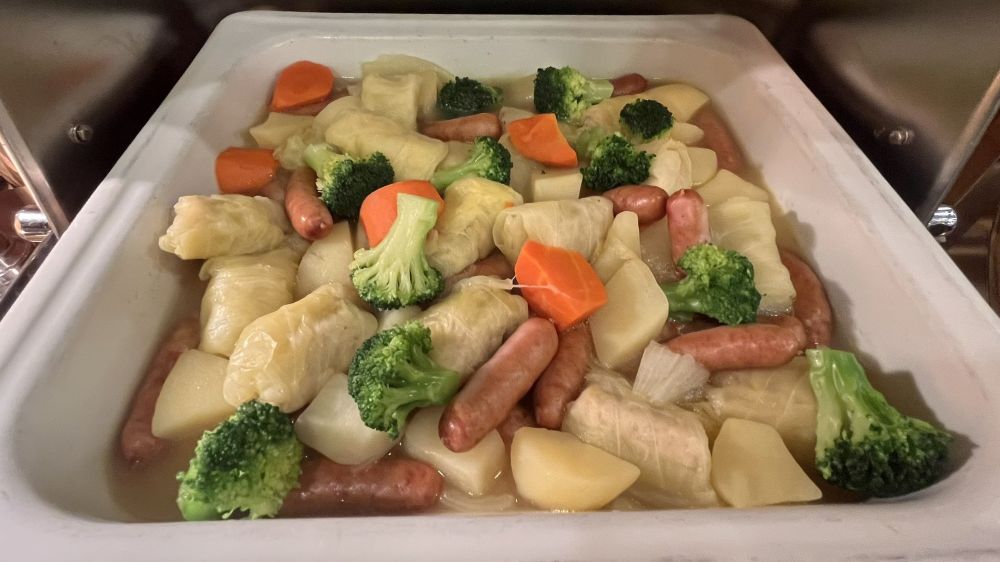 朝食【メニュー例:ポトフ】