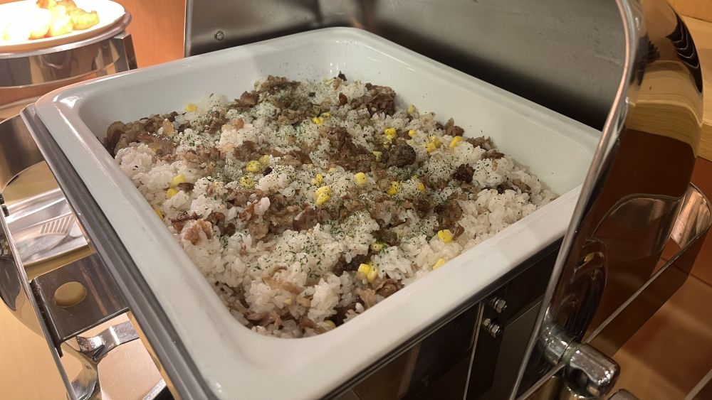 朝食【メニュー例:ペッパーランチ】