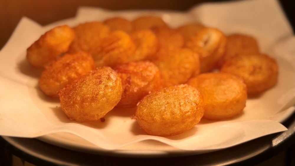 朝食【メニュー例:ポテトもち】