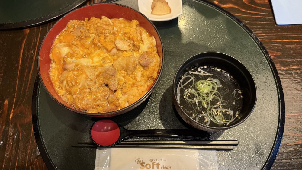 【レストラン】秋田比内や　大館本店　様　メニュー例:親子丼