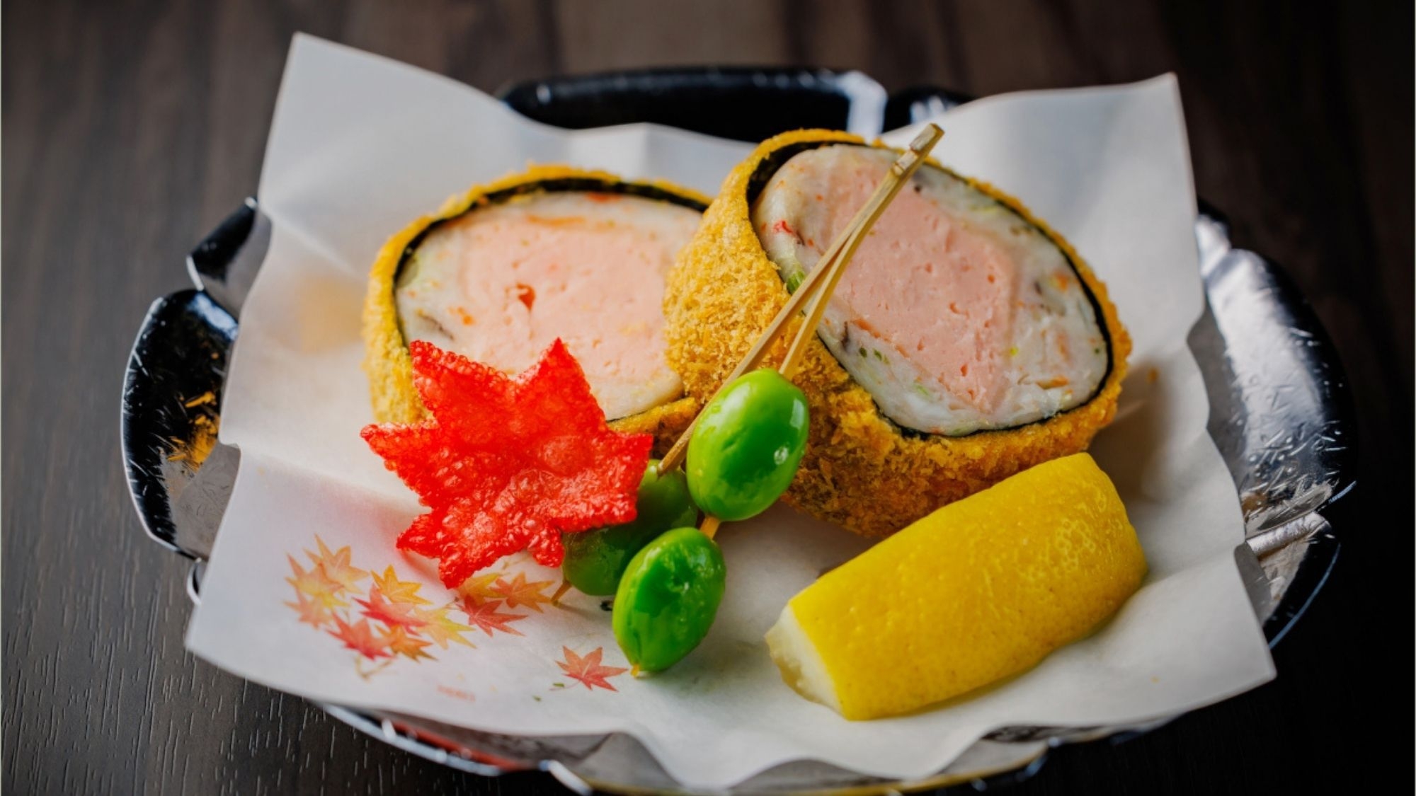 【山海の贅・秋】黒毛和牛の鉄板焼き、蟹真丈磯辺揚げ、魚介パイ焼きなど