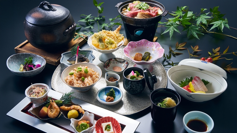 【夏休み！】日本料理『小岱』の会席料理プラン【2食付・入園券付】★FPは優待価格で