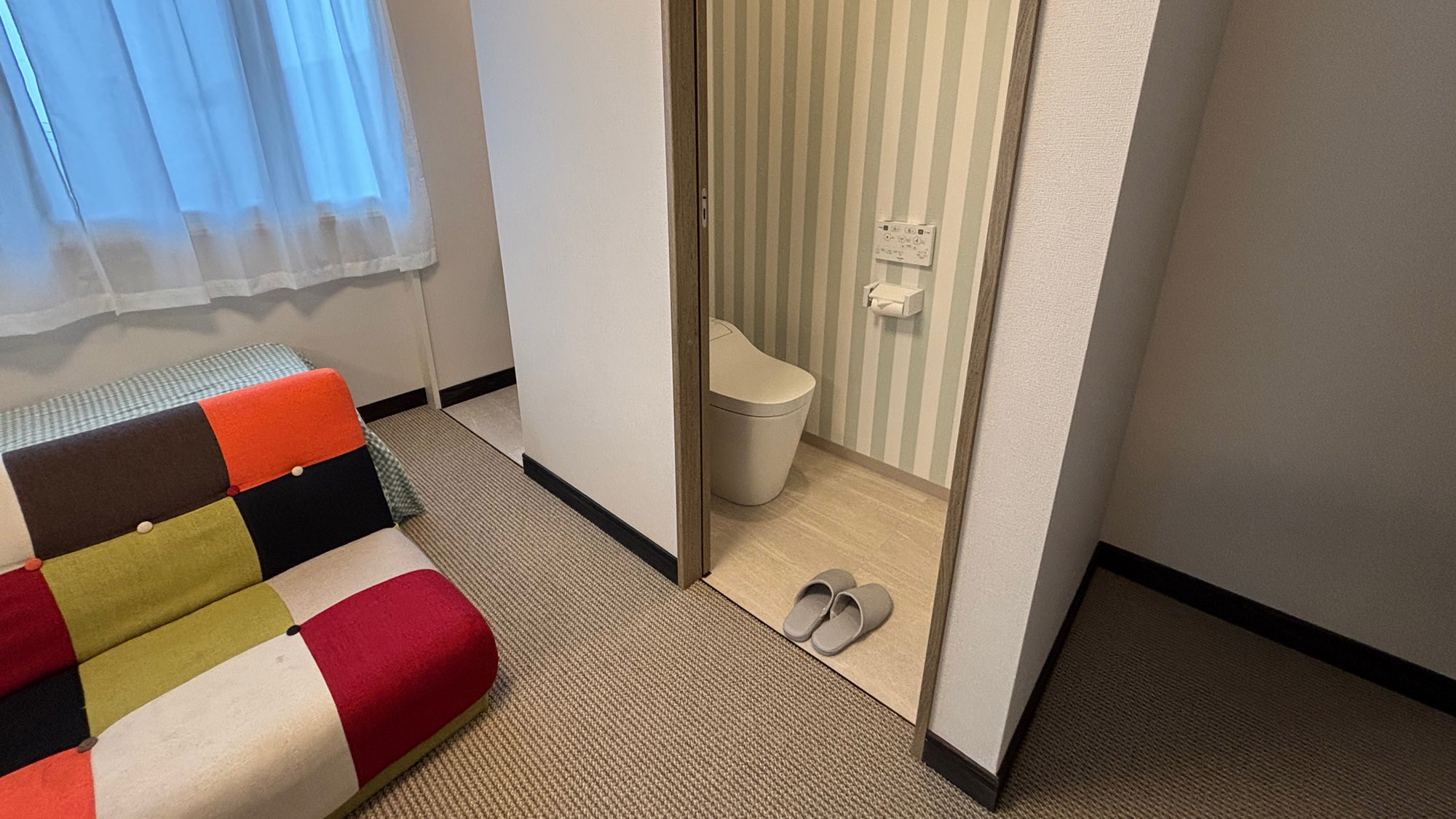 ・【トイレ一例】洗浄機能付トイレを設置しています