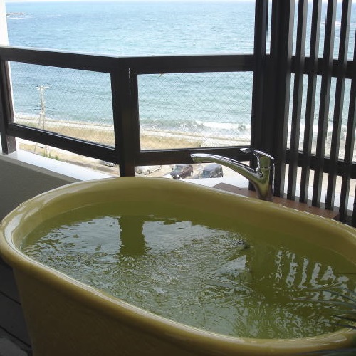 【楽天スーパーSALE】5％OFF 新岬感プラチナムステイ 海を一望の温泉・露天風呂付き和室