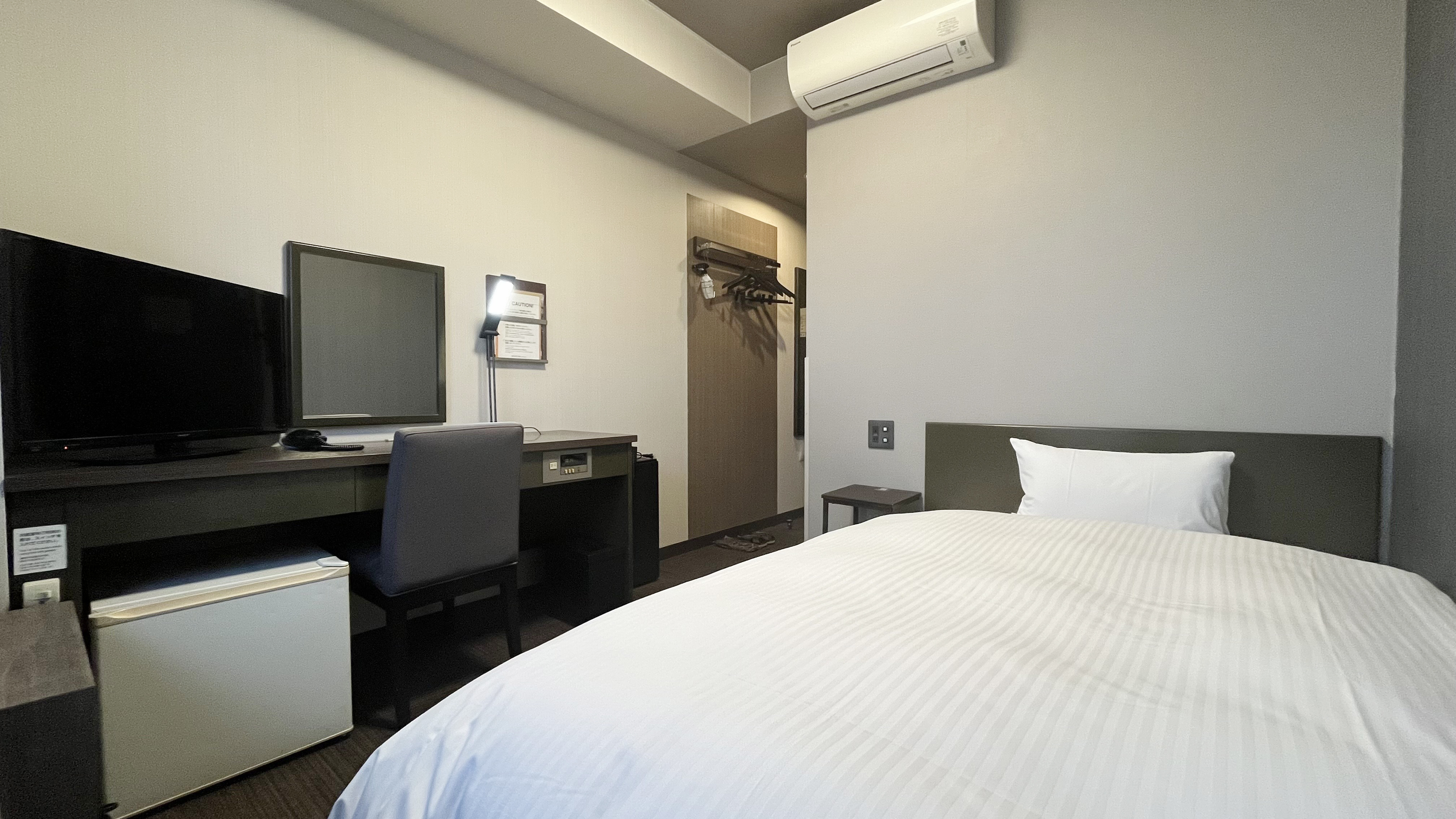 スタンダードシングルルーム1