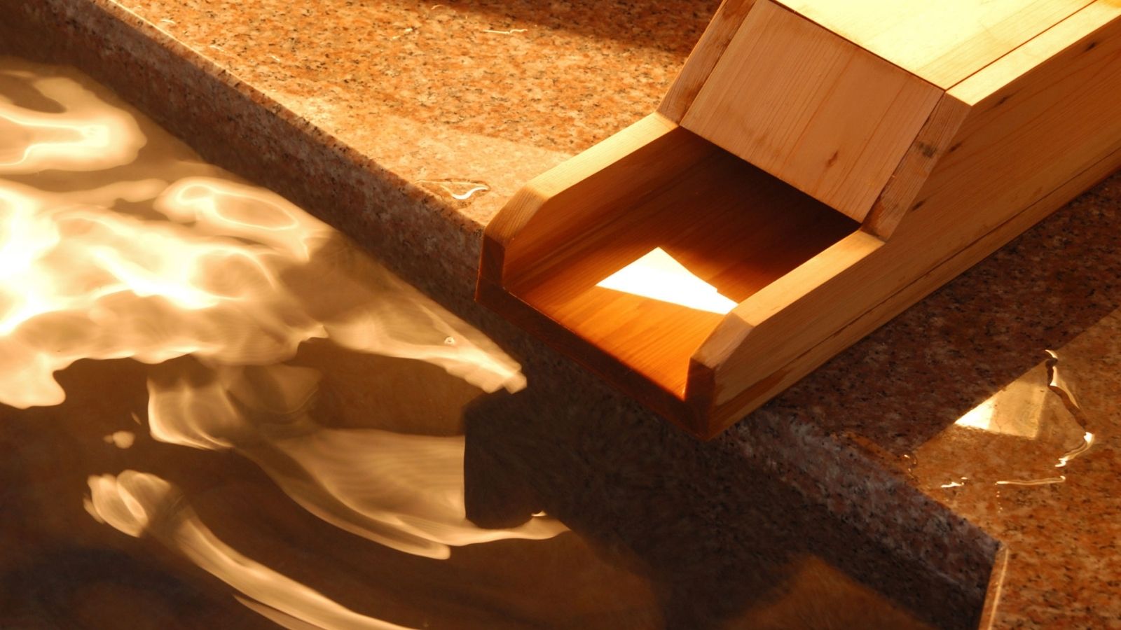 池月　半露天風呂