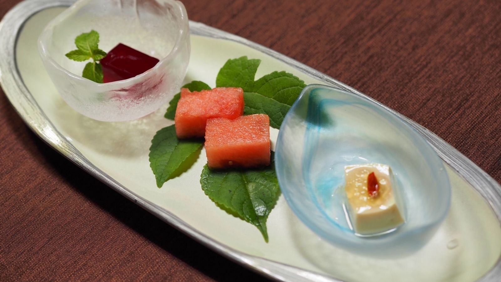 スイカとゼリーのデザート