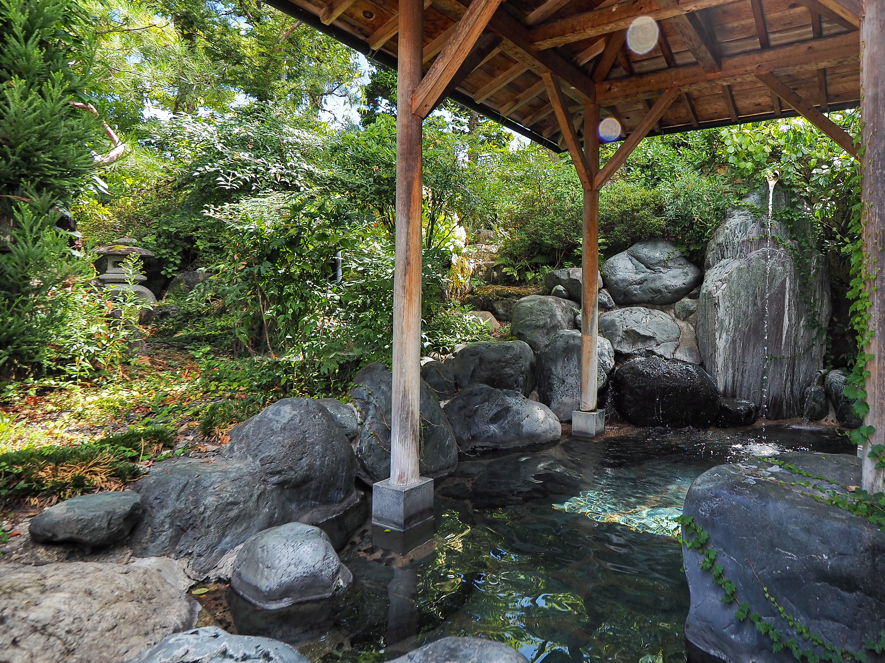 料亭旅館 八ツ三館(スパ・温泉・プール)