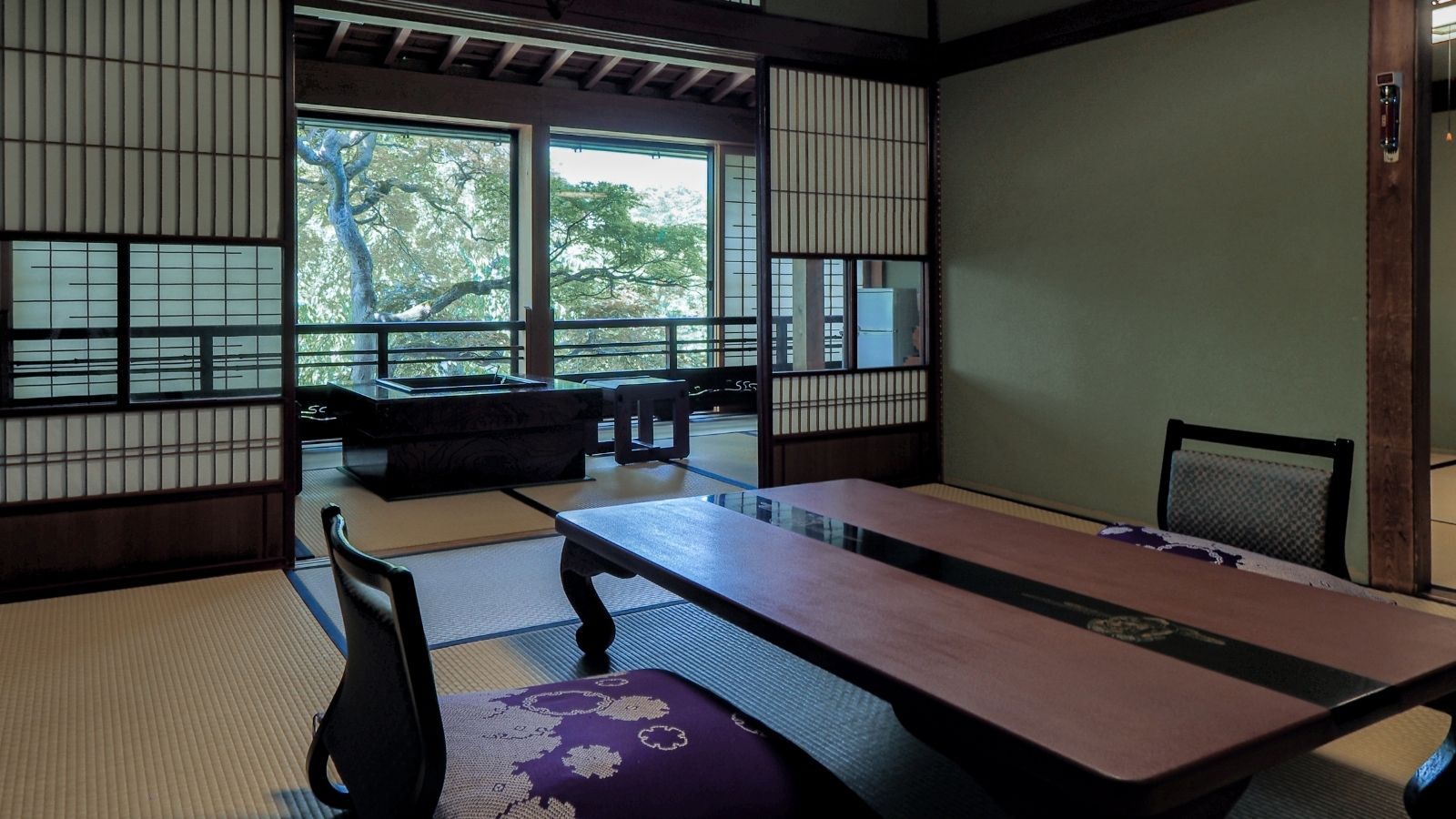 本館　一例　大黒