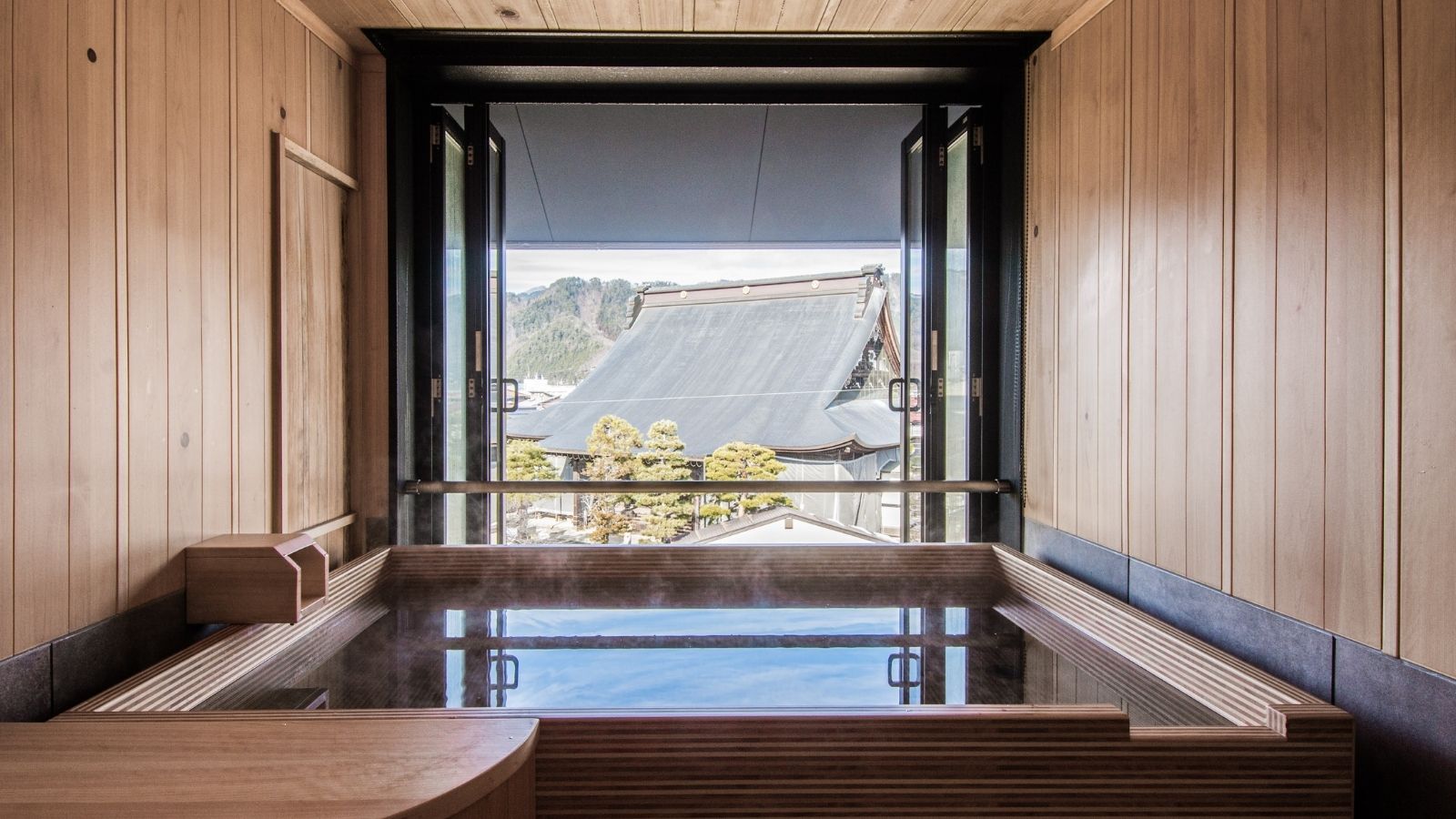 展望風呂　一例