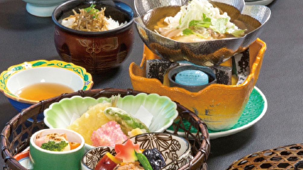 【新年1月限定】お得な宴会・宿泊プラン（一部屋4名様以上）　1泊夕食付